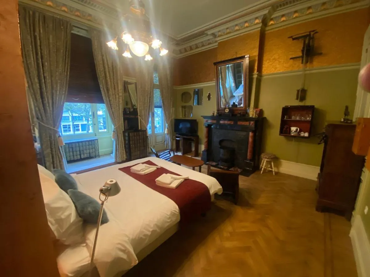 Bed and Breakfast Au Lit Jerome Antwerpen